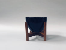 Echoing Eternity (Fat) With Wooden Stands - Black